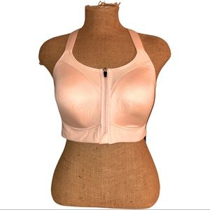 High performance sport bra BNWT. 38 DD.